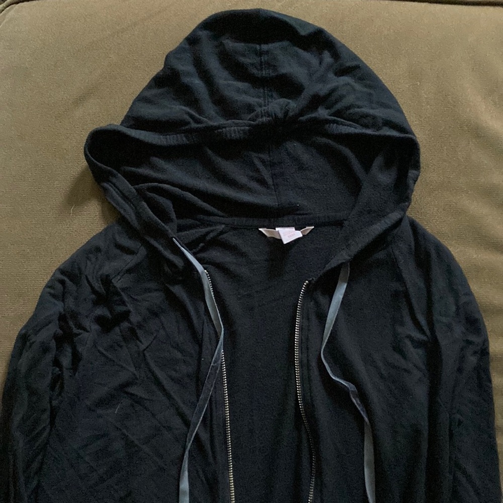 EUC Lightweight Cute Victorias Secret Hoodie